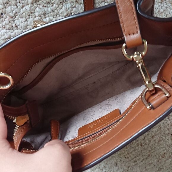 Michael Michael Kors Hamilton Traveler Leather Messenger brown Shoulder bag - Picture 6 of 16